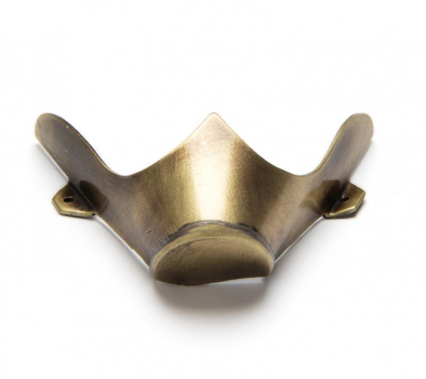 Plain golden distressed metal caps for cowboy boots