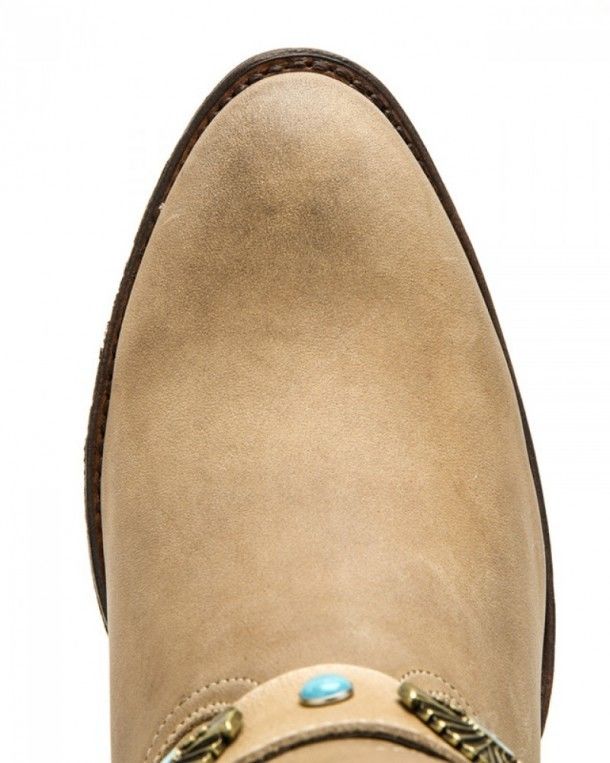 12223 Laly Floter Beig | Buy at our online shop these ladies low leg high heel beige leather Sendra fashion cowboy boots with turquoise boot straps.