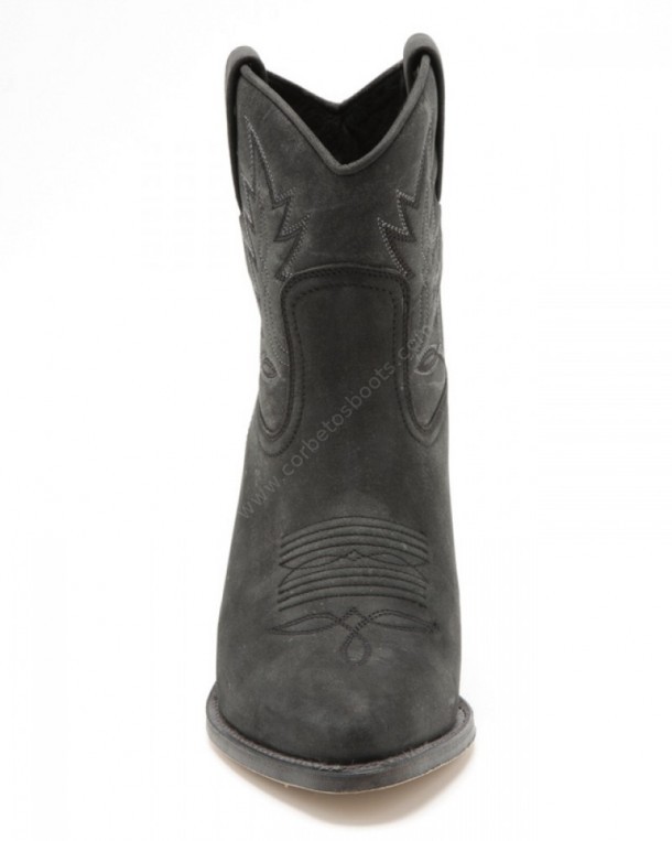 14352 Barbie Floter Negro Lavado | Buy at our cowboy online shop these women Sendra western boots made of greased black leather and high heeled.