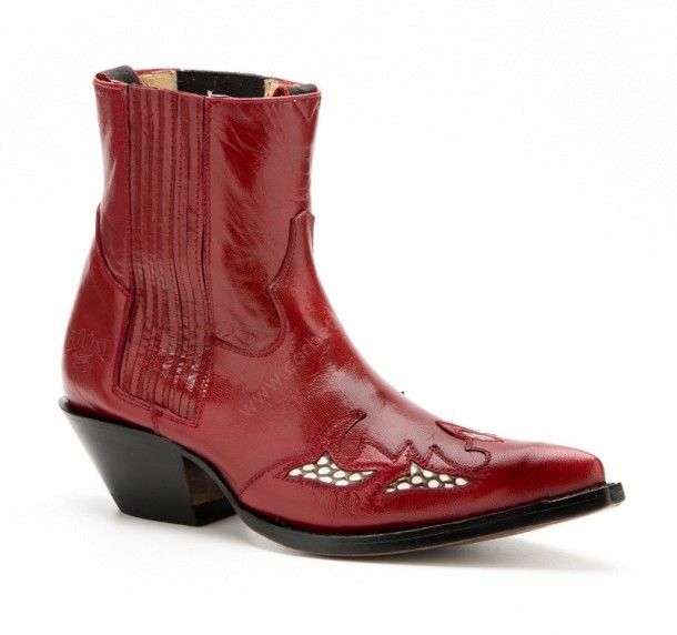 218 Margot Rouge | Go West womens red leather ankle cowboy boots