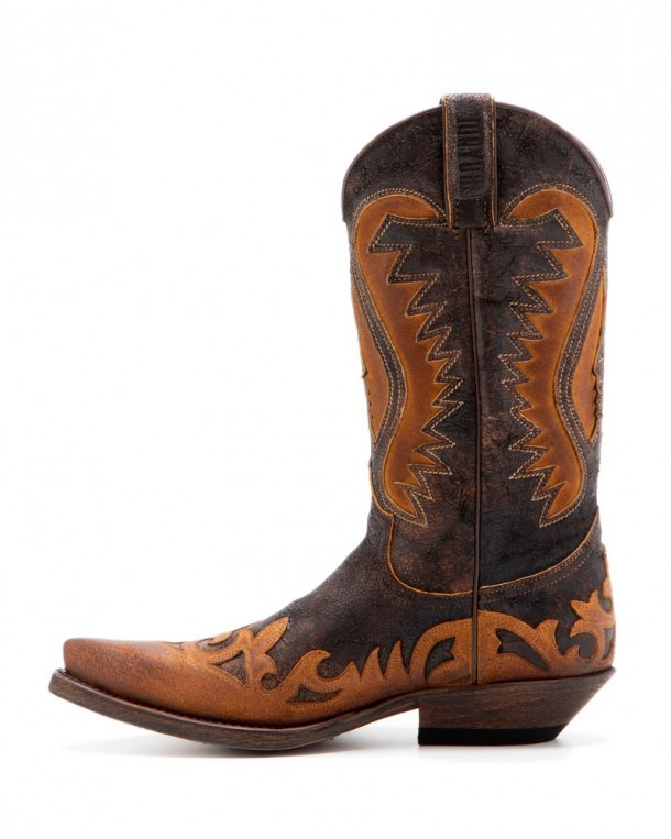 Buy Mayura boots