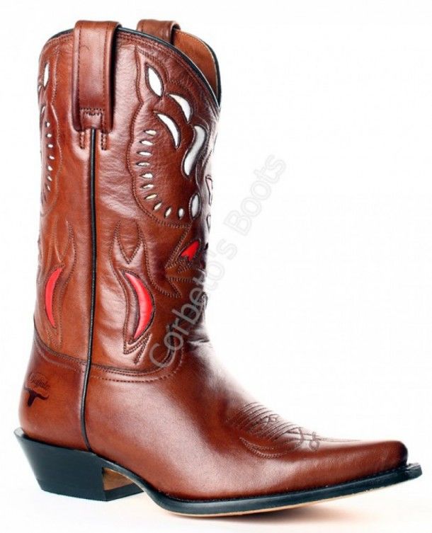 26111 Suaty Brown | Bota cowboy media caña Buffalo Boots piel vacuno marrón para mujer