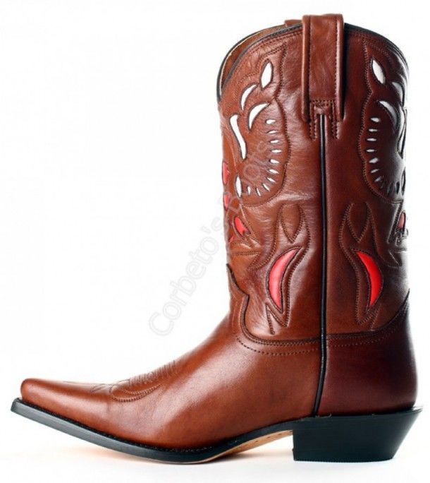 26111 Suaty Brown | Bota cowboy media caña Buffalo Boots piel vacuno marrón para mujer