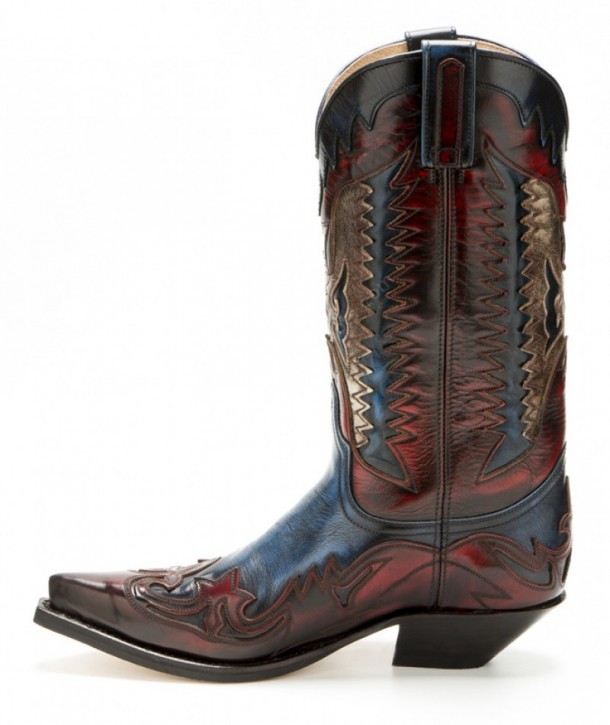 3840 Cuervo Hurricane Rojo-Hurricane Ducados | Compra en nuestra tienda online estas botas cowboy Sendra hechas en cuero desgastado rojo y azul.