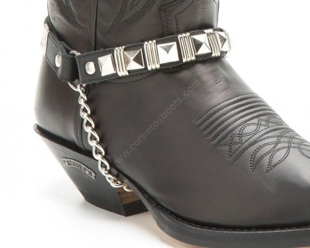 Rocker style Sendra black boot straps with metal spike studs