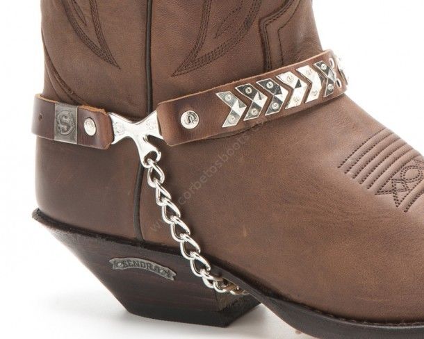 Western Sendra brown boot straps with reverse arrow line studs