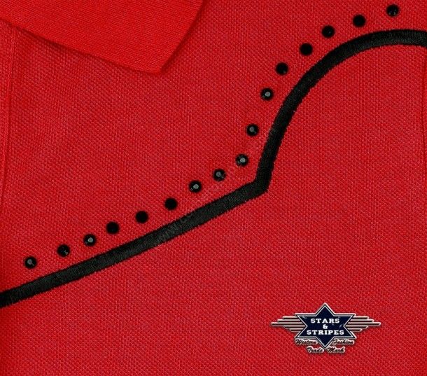 50-CAITLIN | Polo rojo estilo vaquero con canesú Stars & Stripes para mujer