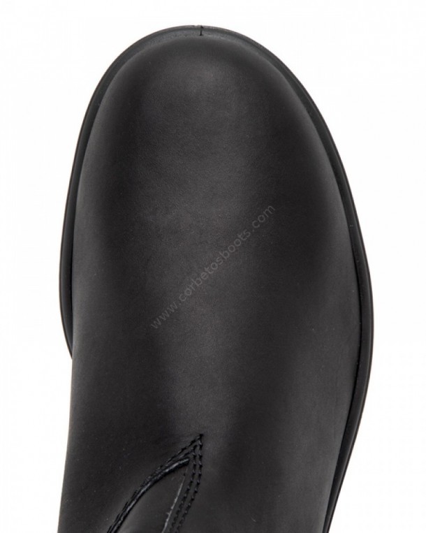 Black leather Blundstone work boots