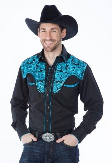 Compra en nuestra tienda vaquera online esta camisa negra para hombre de manga larga con un bordado floral azul hecha en tallaje especial grande.