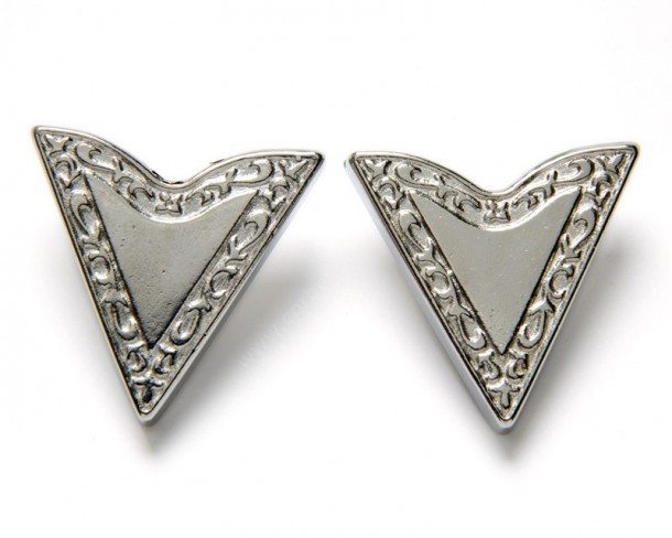 Silver shine western collar tips with engraved edges