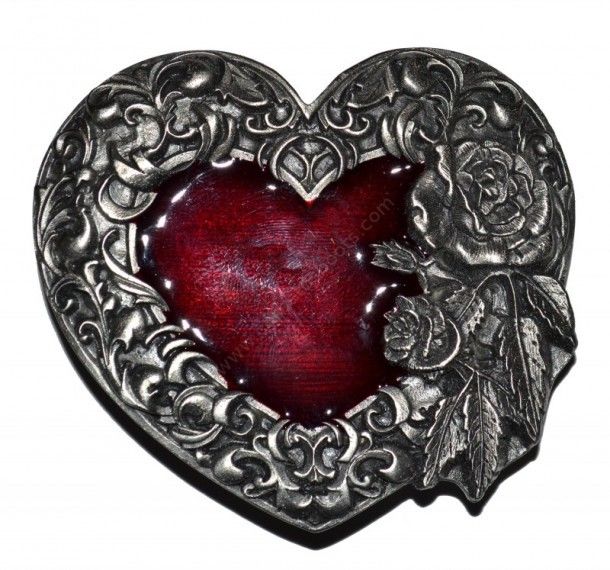 Red enameled heart cowgirl belt buckle