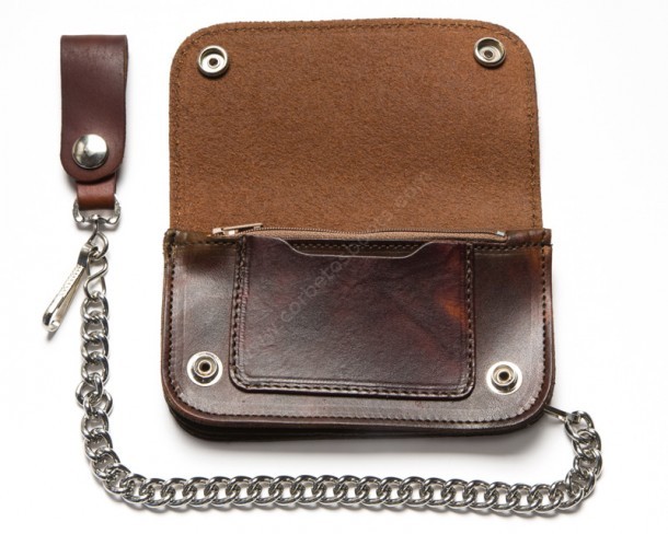 Buy at our specialized biker & custom online store this medium size chain wallet made in distressed cognac brown leather with a tooled eagle.