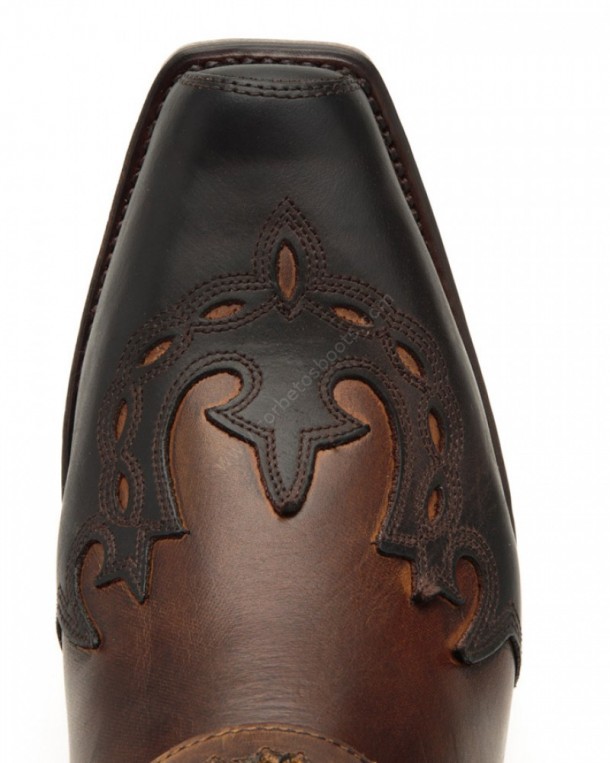 7862 H58 Seta Sprinter Chocolate-Evolution Tang | Compra online estas botas de punta cuadrada Sendra para hombre en doble cuero marrón con arnés.