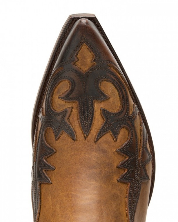 8733 Cuervo Natur Antic Jacinto-Evolution Tang | En nuestra tienda online podrás comprar unas botas cowboy Sendra para hombre en doble piel marrón.
