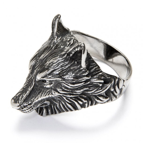 Wild wolf head metal ring