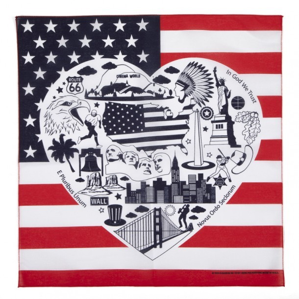 Pañuelo bandera americana estampado con los iconos más importantes de la cultura de los Estados Unidos. Compra tu pañuelo americano online