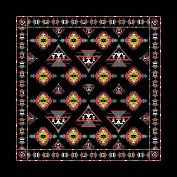 Pañuelo negro unisex motivos arte tribal apache