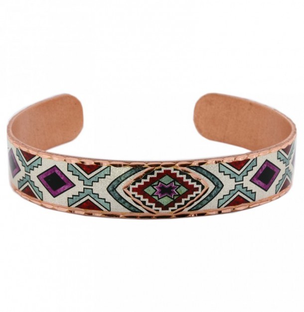 Compra esta pulsera de inspiración western hecha en cobre moldeable, con un diseño tribal en varios colores en nuestra tienda online vaquera.
