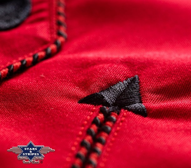 Camisa roja bordado negro manga corta Stars & Stripes para mujer