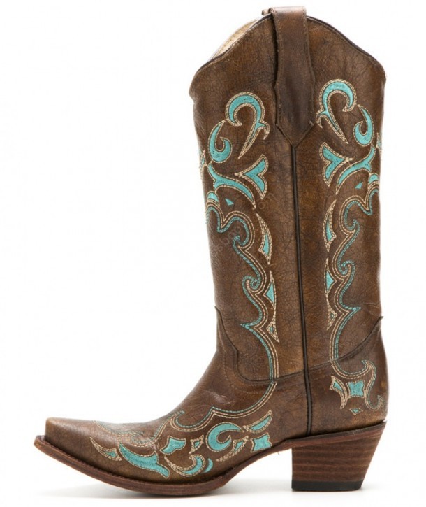 L-5193 Brown Turquoise Side | Do you like them? Buy these distressed chestnut brown leather Circle G Boots for ladies with turquoise embroideries.