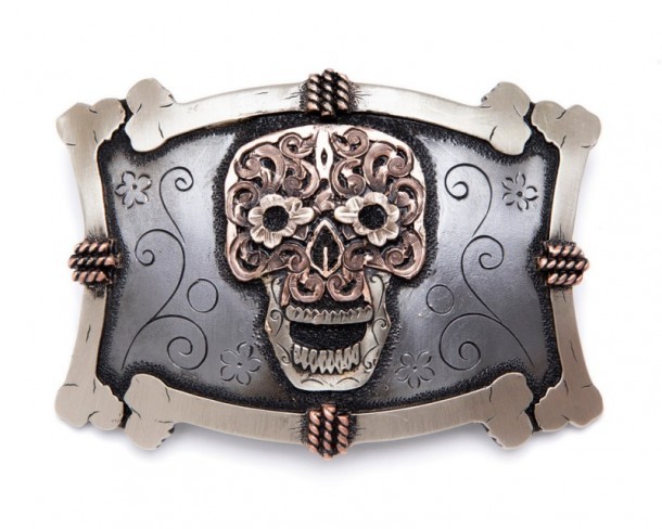 Handcrafted Mexican skull belt buckle with bone shape edge