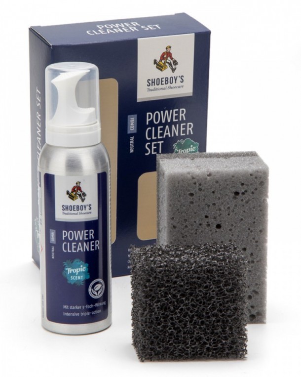 Cleaner, nourisher and protective foam for leather boots