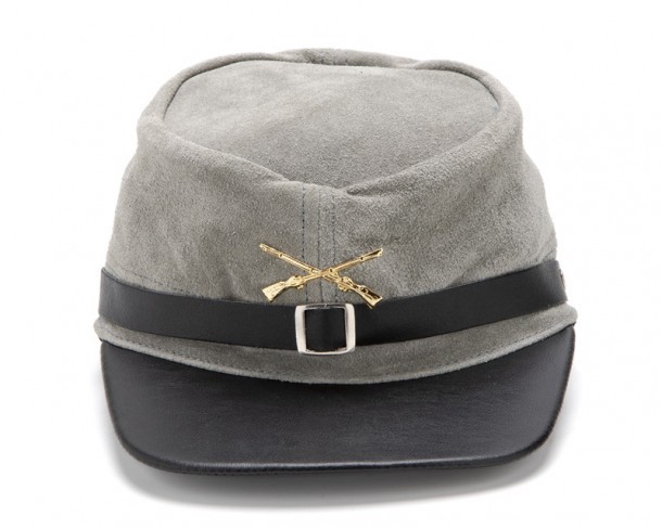 Suede Confederate Army soldier cap with leather visor