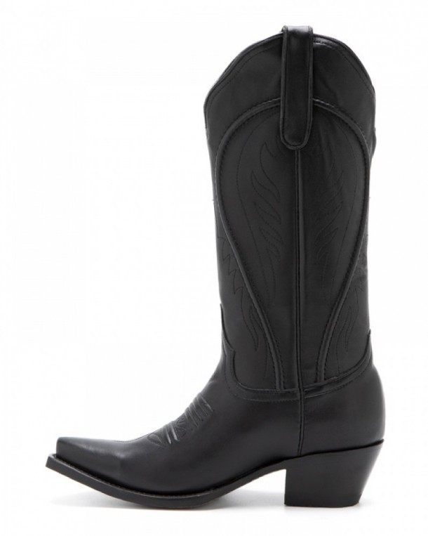 Denver Boots women comfort fit black goat leather cowboy boots
