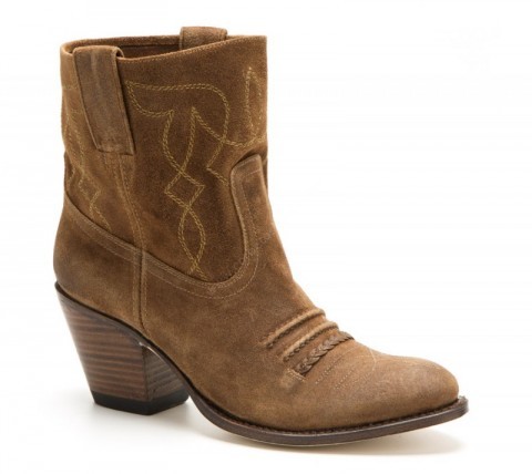 12997 Laly Old Martens Cuoio Lavado | Buy at our specialized Sendra store these women fashion boots made with brushed khaki suede and high heel.