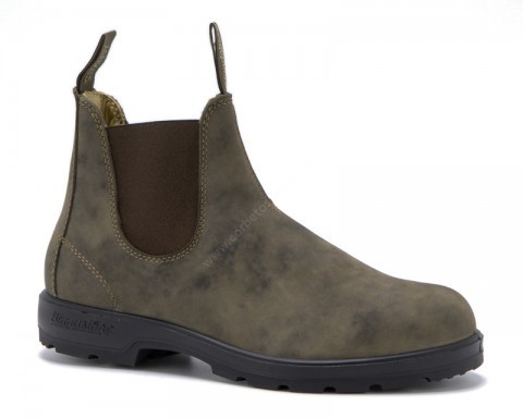 Distressed brown leather Blundstone Chelsea boots